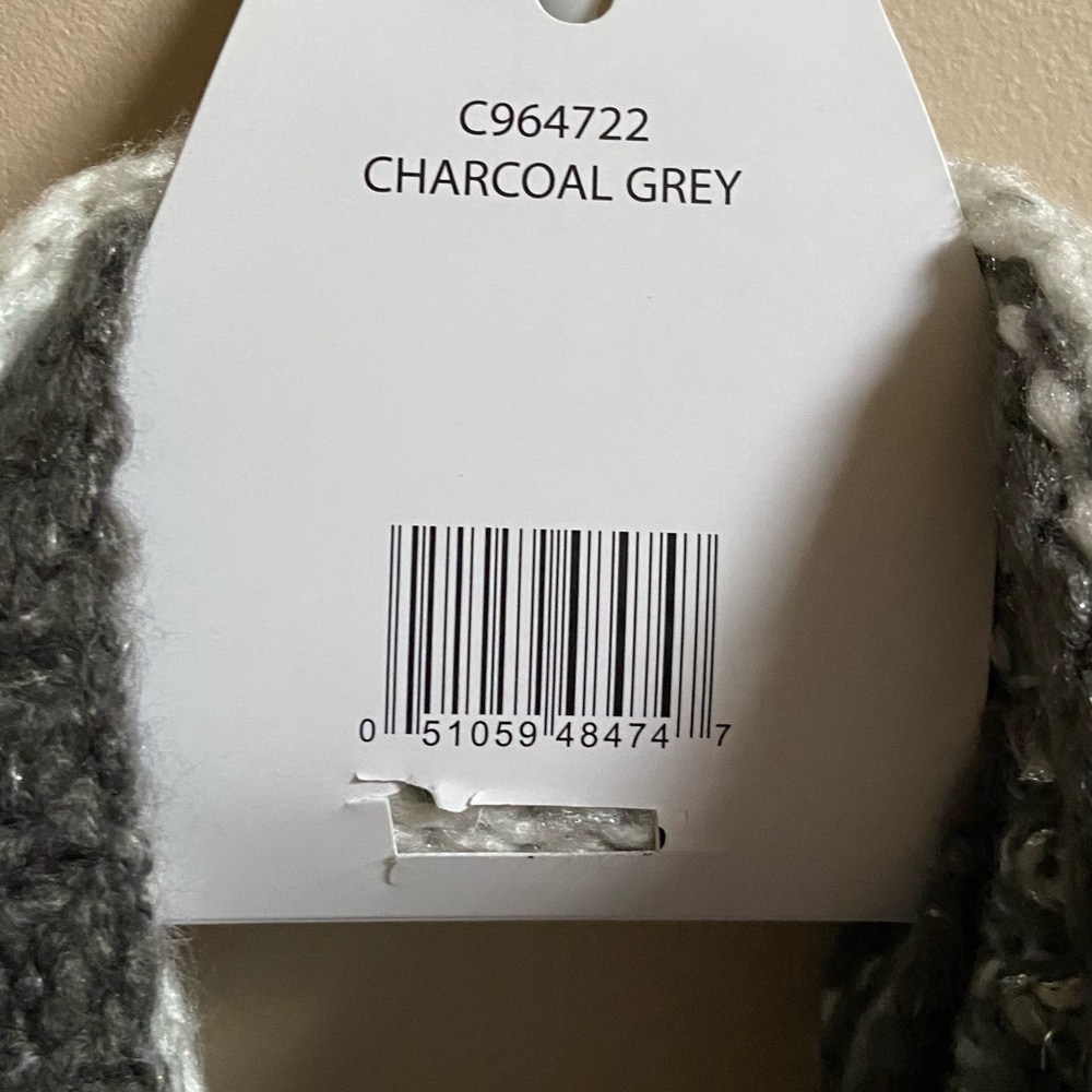 Infinity Loop Scarf NWOT. - Picture 5 of 5